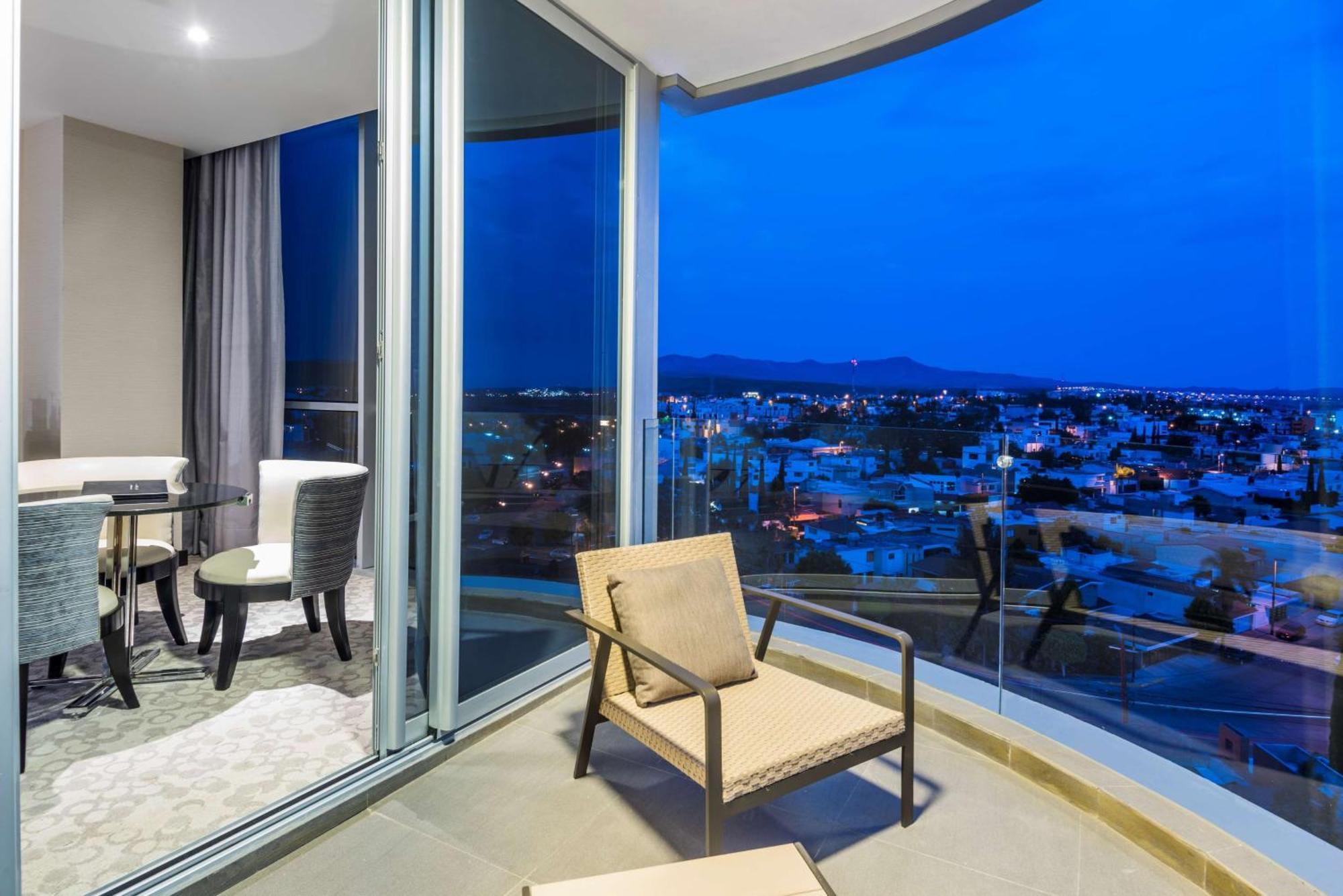 Hyatt Regency Hotel 5*